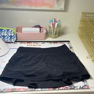 Black lululemon regular skirt